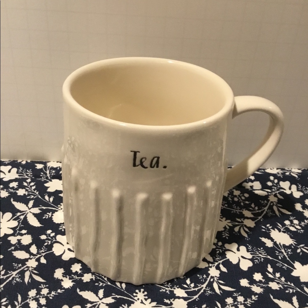 ✳️ Rae Dunn “Tea” Mug New Without Tags